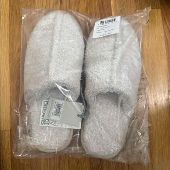 Barefoot Dreams CozyChic Unisex Slipper in Heathered Stone / White - Picture 6 of 6